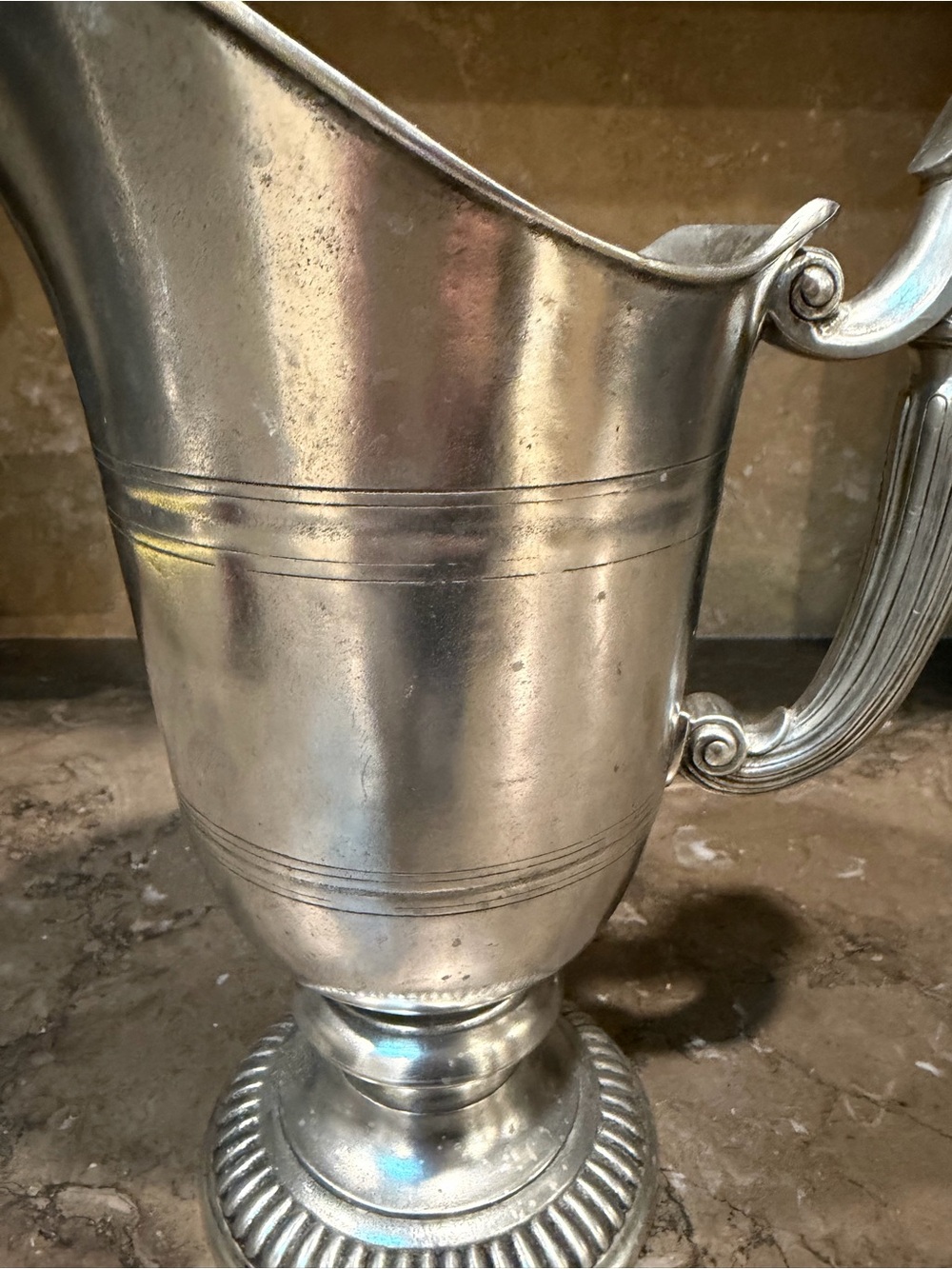 Arte Italica Peltro Romana Pitcher - Picture 9 of 12